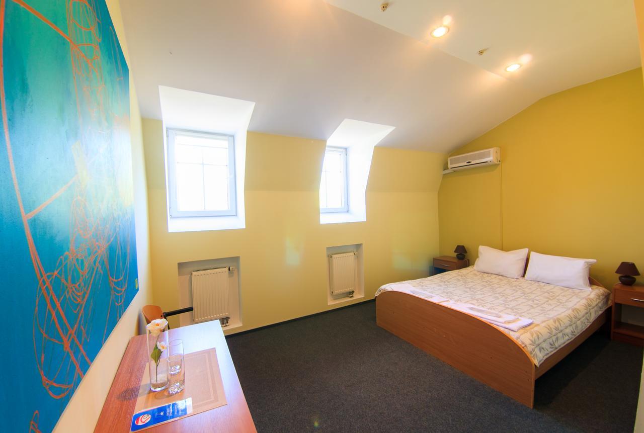 Saint Paul Odessa Hotel Bagian luar foto